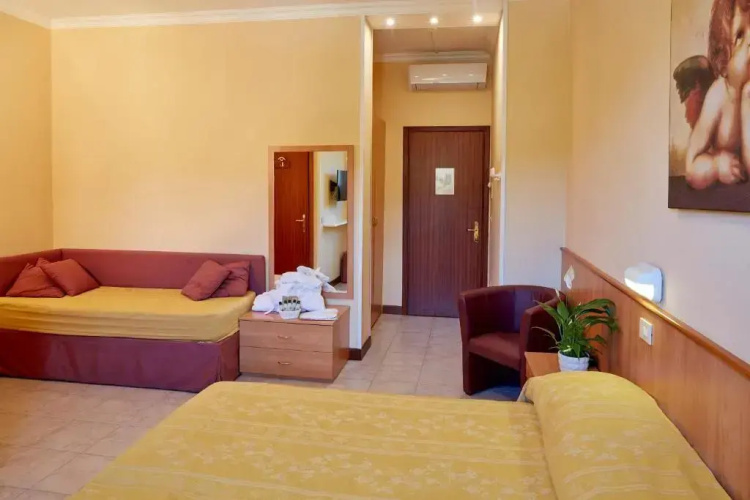 Hotel Plaza