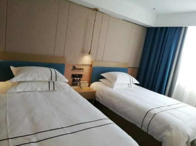 Jinbo'an Holiday Hotel