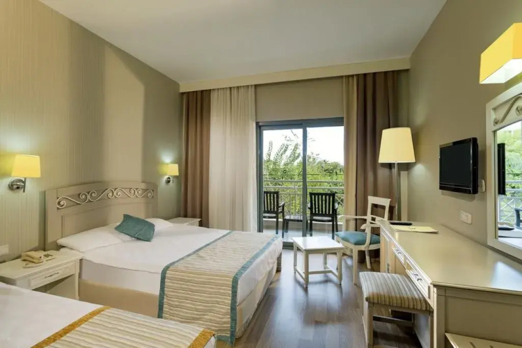 Greenwood Suites Resort