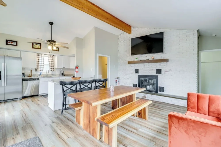 3 Bedrooms Cottage
