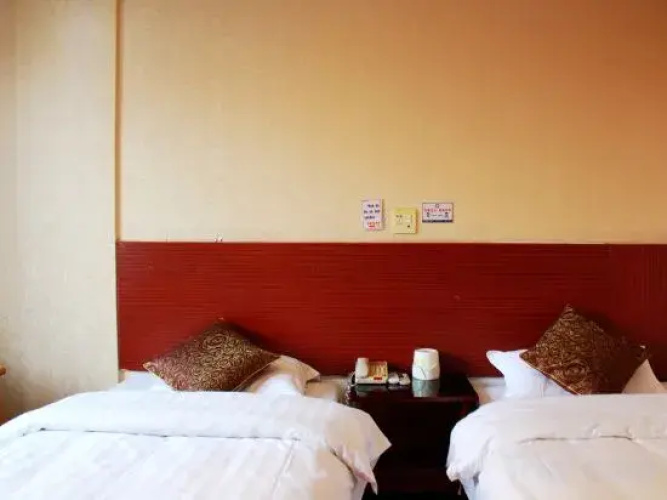 Jinyan Hotel