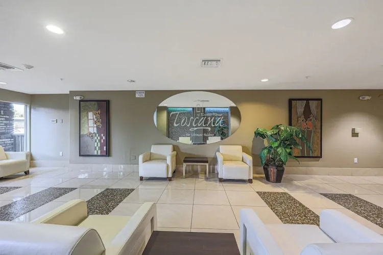 Villa Escape 2 Bedroom Condo