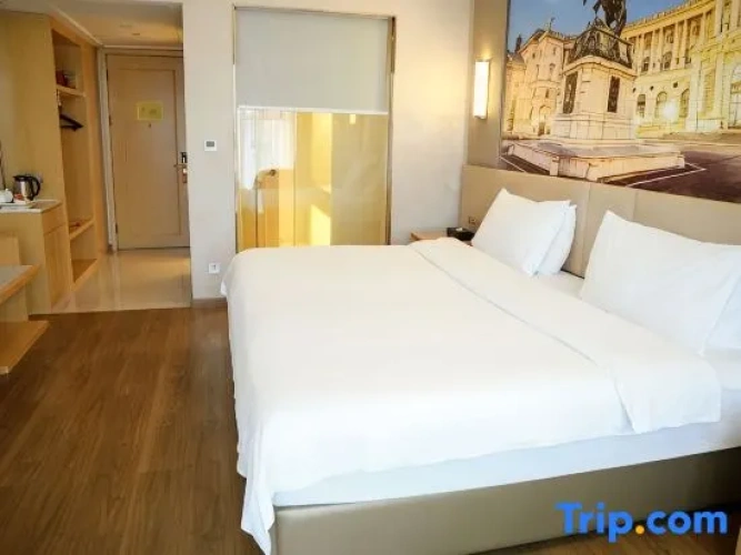 Deluxe Double Family room