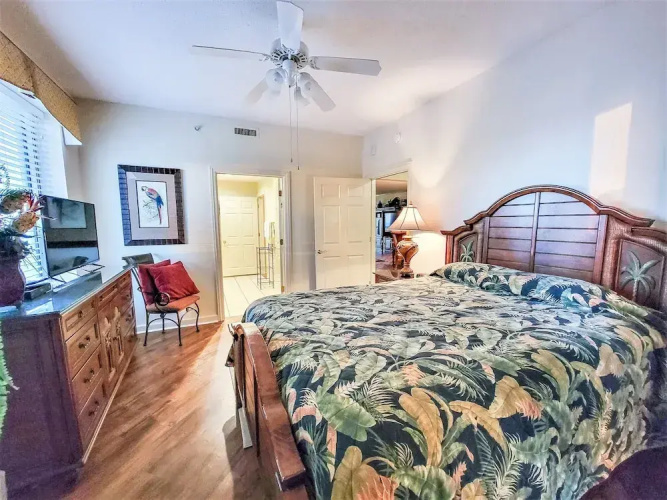 207 Margate 4 Bedroom Condo