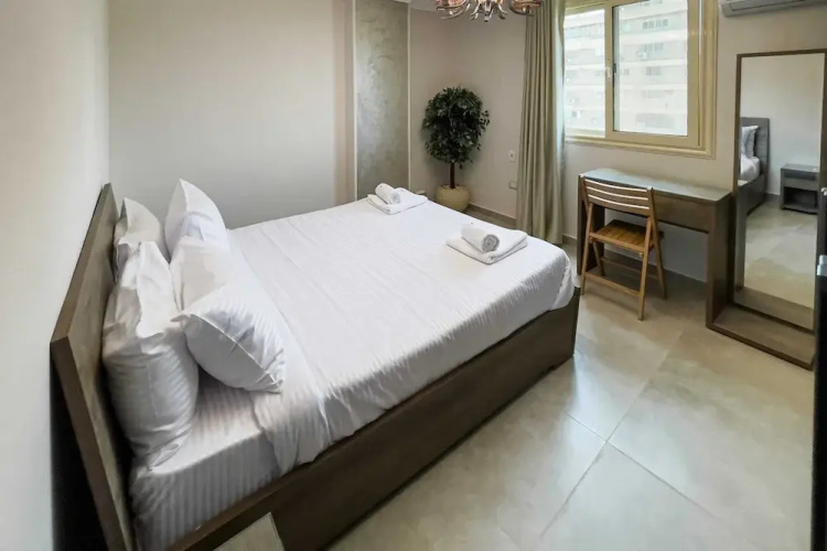 Xuru Stays I Elegant & Modern 3 BDR Apt. @ Heliopolis