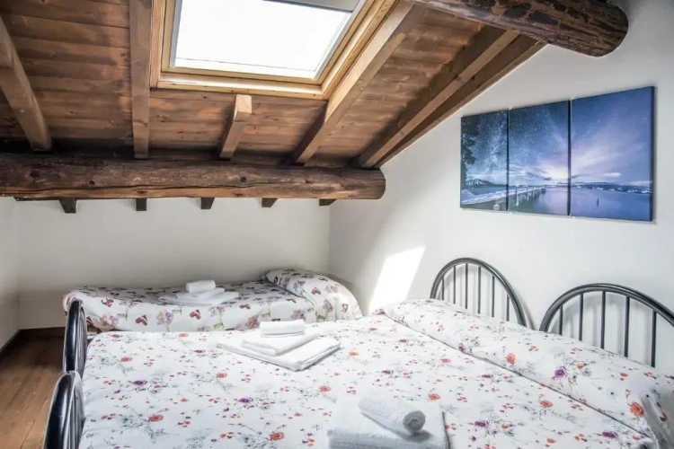 3 Bedrooms Apartment