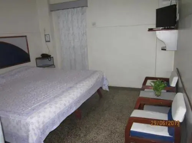 Arun Hotel