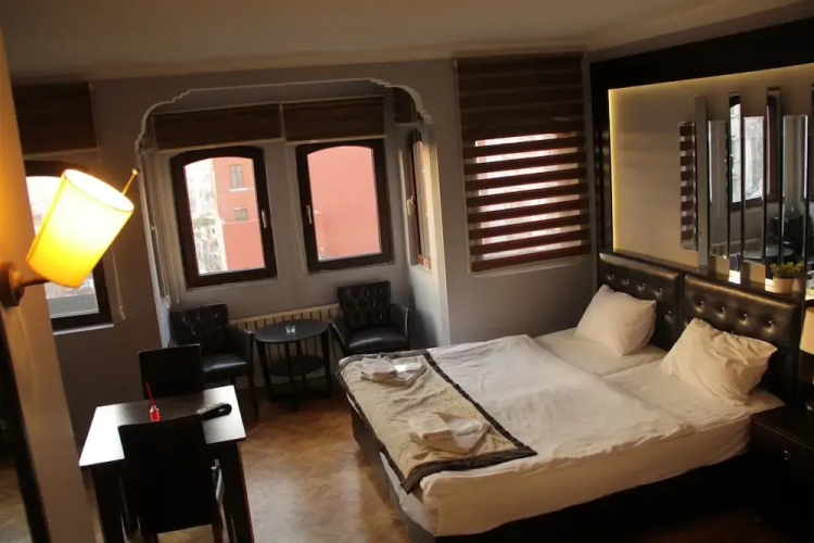 Aygunes Hotel