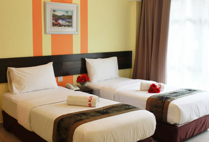 Sun Inns Meru Raya