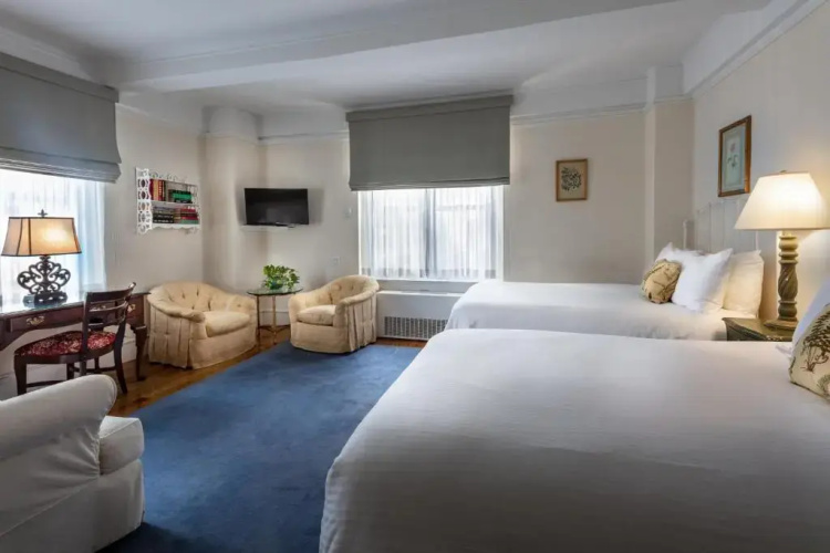 The Roger Smith Hotel