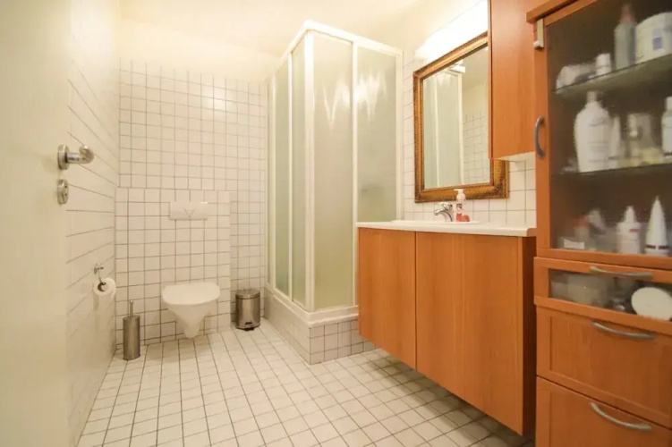 Apartment Þ6