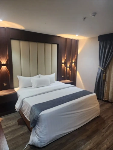 1 Bedroom Deluxe Apartment
