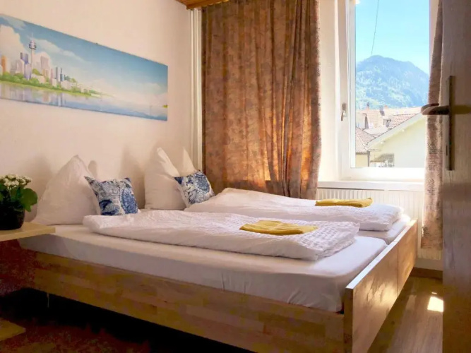 Downtown Apartment 9