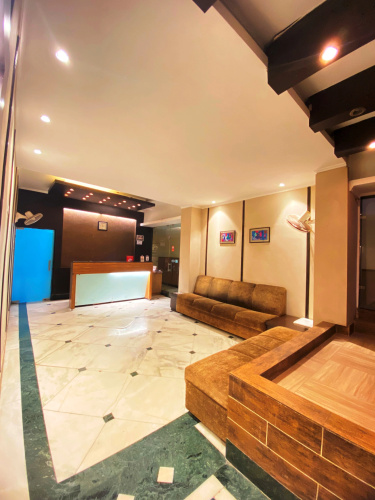 status business hotel