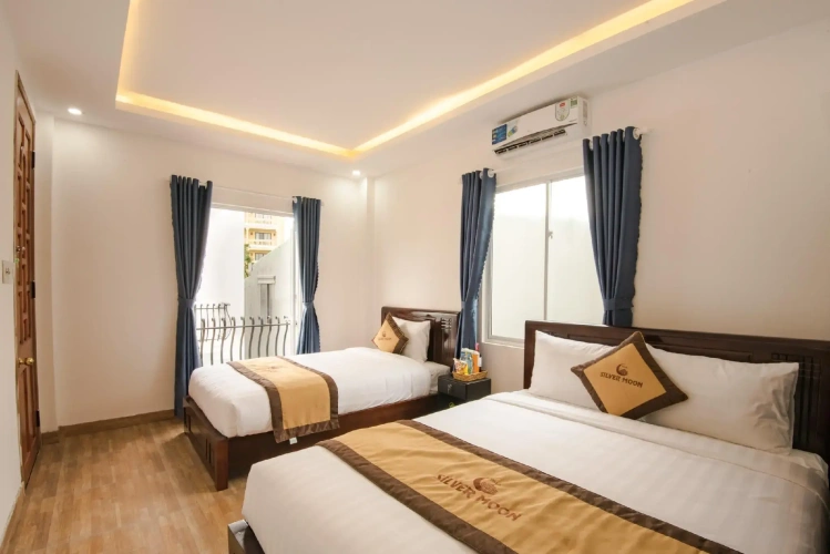 Deluxe Triple room