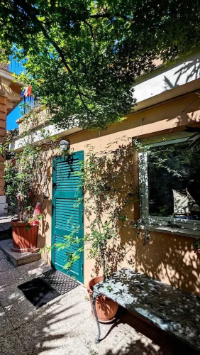 Cosy 1-bed Studio Apartment in Roma