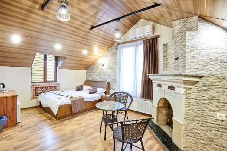 Deluxe Family room