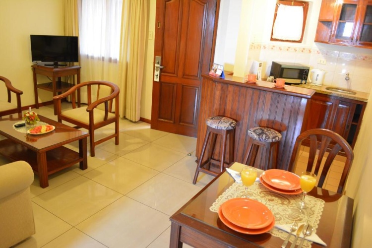 1 Bedroom Apartment