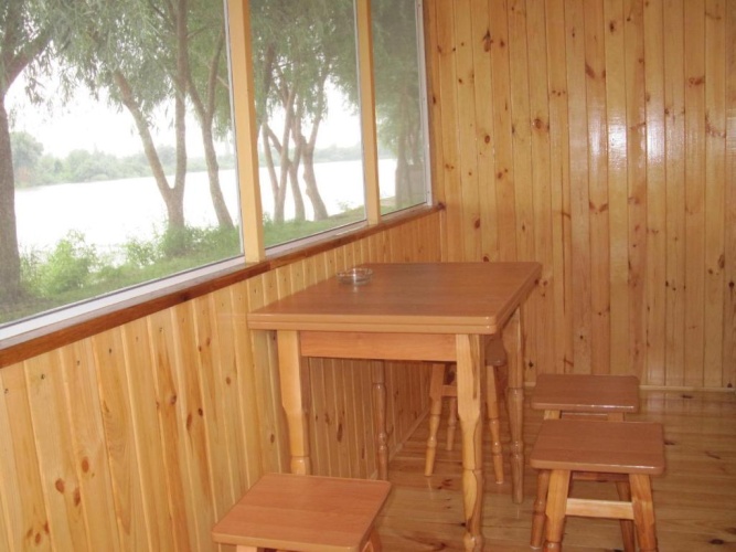 Standard Triple room with lake view