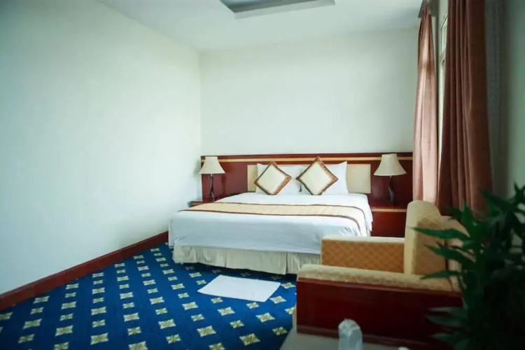 Ngan Ha Hotel
