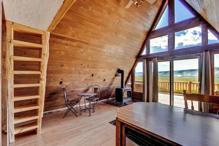 Secluded & Cozy Antimony Cabin w/ Fire Pit