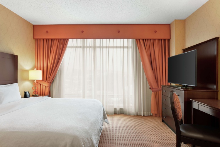 Embassy Suites by Hilton Huntsville photo 8