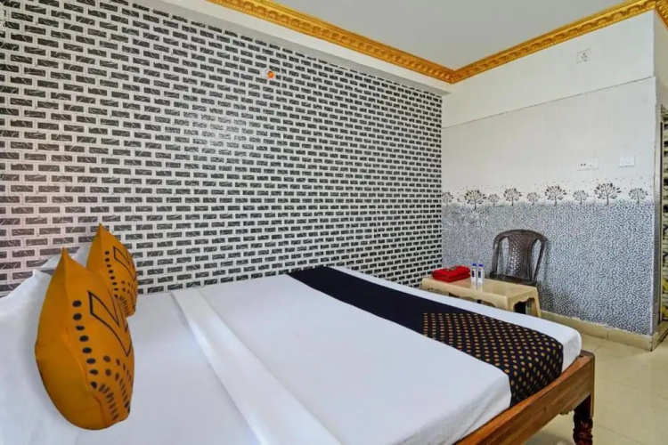Goroomgo Sri Ram Guest House Puri