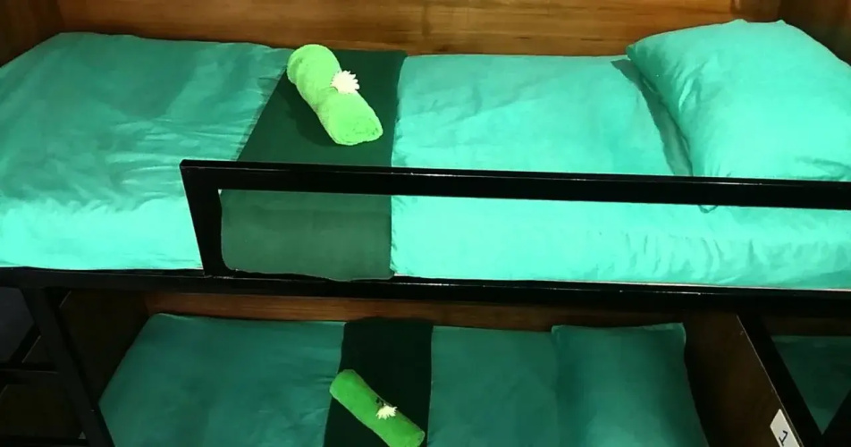 Czone Hostel - Adults Only