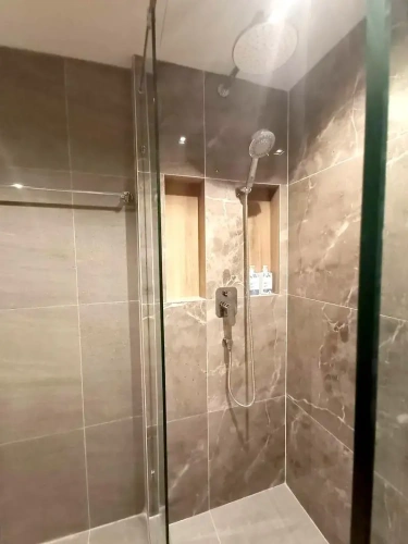 1 Bedroom Standard Double room with balcony