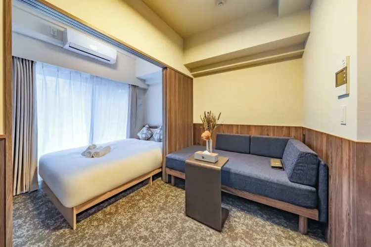 Standard Triple room with balcony