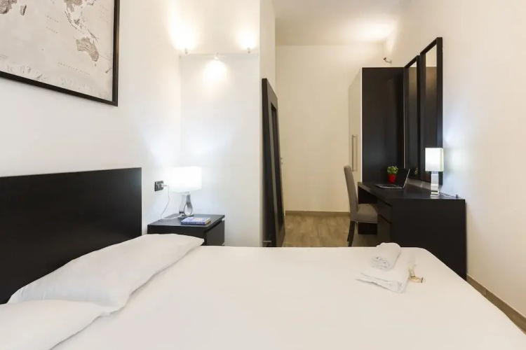 notaMi - Yellow Line Apartment