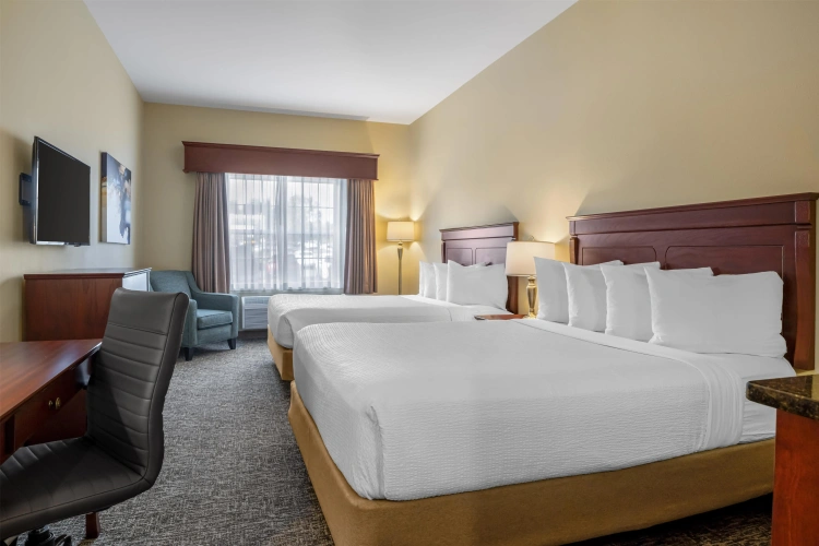 Standard Quadruple room