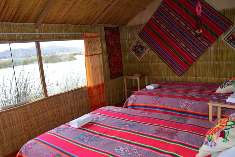 Standard Quadruple room with lake view