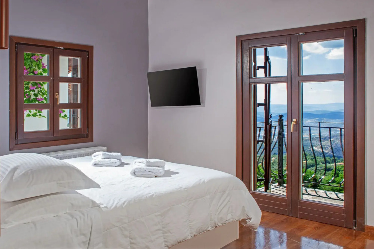Erofili Hotel and Suites