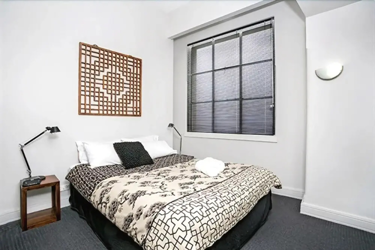 The Apartment Service CLD01