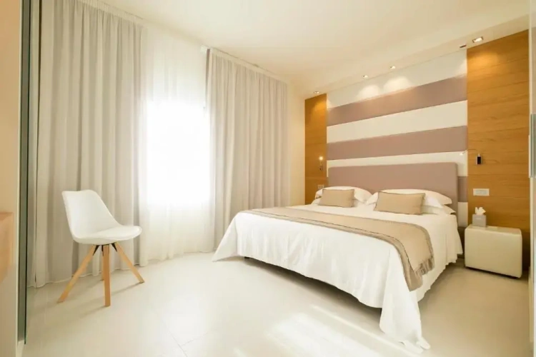 2 Bedrooms Executive Apartment