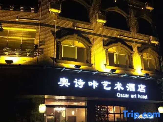 Oscar Art Hotel