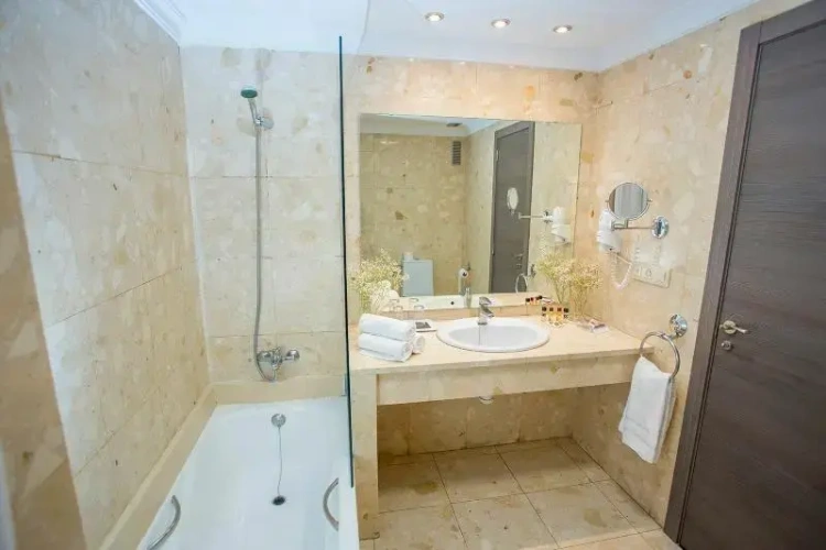 3 Bedrooms Standard room