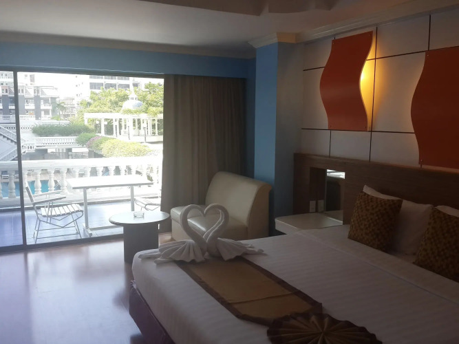 Caesar Palace HotelOver view