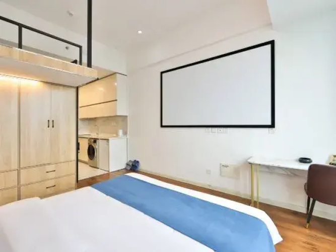 Geeky Apartments