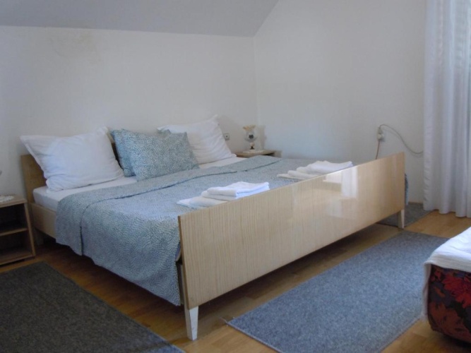 Deluxe Double room with city view