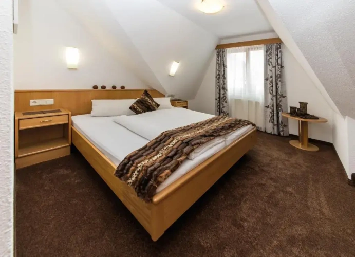 1 Bedroom Apartment with balcony
