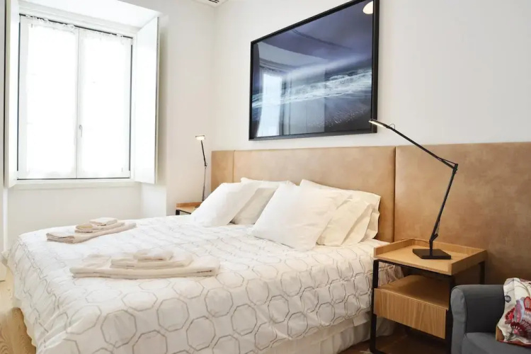 Urban Chic Apartment