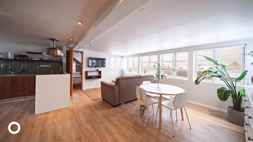 Twin Apartment