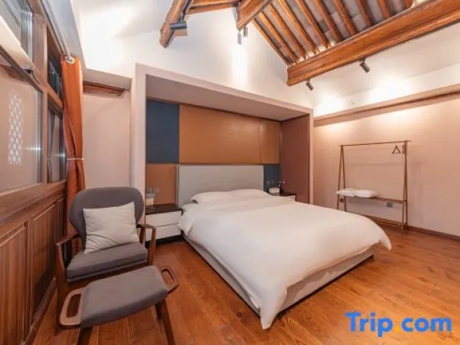 Deluxe Double Suite