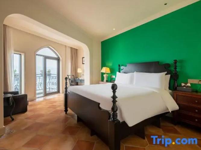 Standard Double room with river view