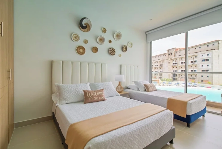 2 Bedrooms Apartment