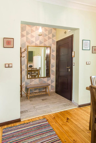 Top Central 2 Bedroom Apartment next to NDK