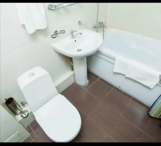Azat Hotel