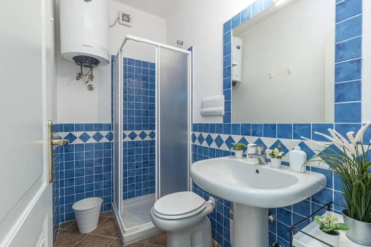 2 Bedrooms Family Apartment
